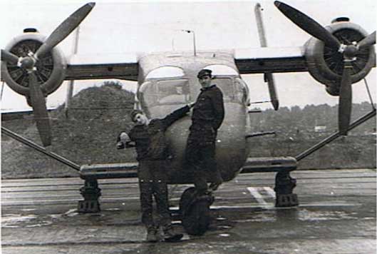 самолёт Ан-14 Пчёлка звена управления 95 иад