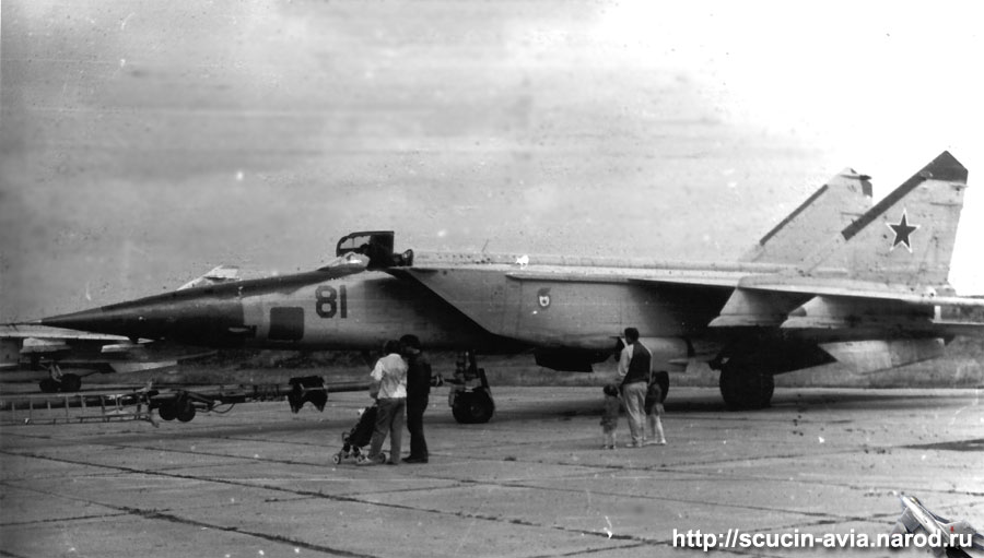 МиГ-25БМ 3 аэ 151 оап РЭБ