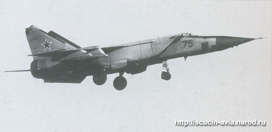 Самолёт МиГ-25 БМ 931 орап