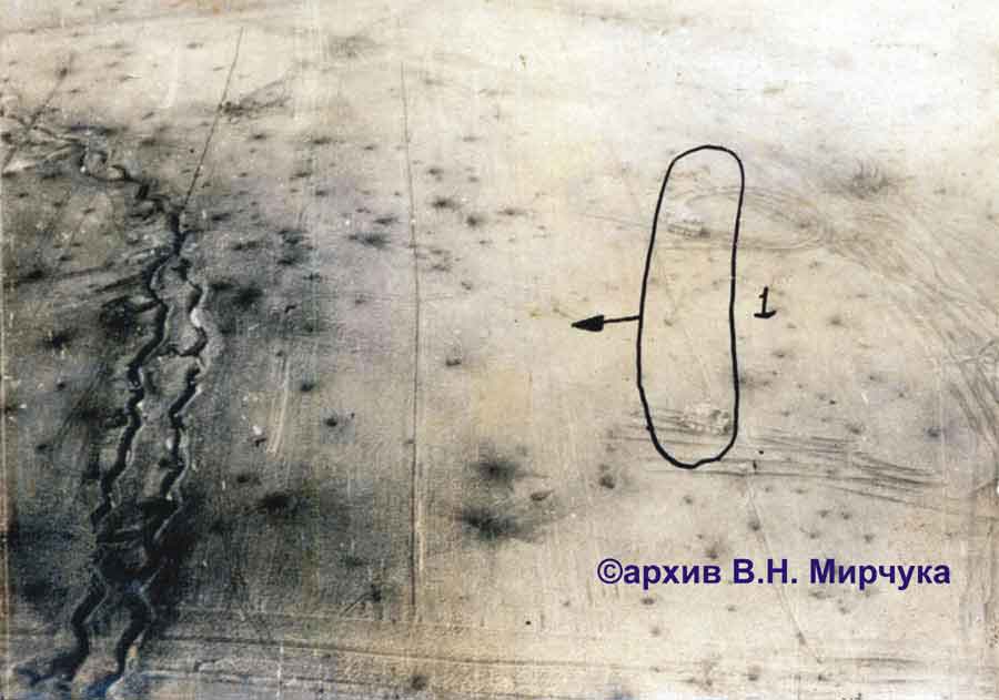 Аэрофотосъёмка 10го орап. Немецкие танки в движении. 1944 год